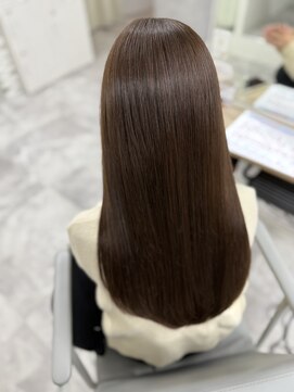 アウラ 近鉄八尾駅前店(Aura) 艶感抜群