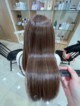 キャパ(CAPA) 透明感グレージュ×髪質改善ストレート(茅ヶ崎/20代/韓国ヘア)