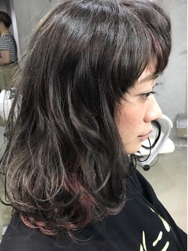 スリーバイキープ 尾山台(THREE by KEEP) 【THREEbyKEEP尾山台木田】ブルーアッシュ☆インナーレッド