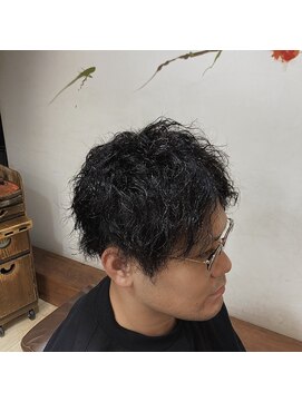 カットスタジオ141 ツイストパーマ