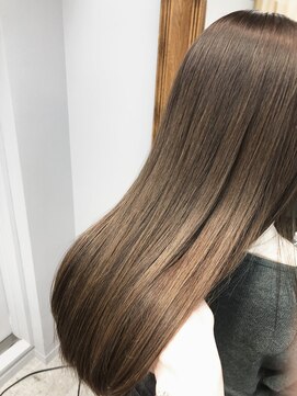 キラーナセンダイ(KiRANA SENDAI) うる艶ストレートヘア