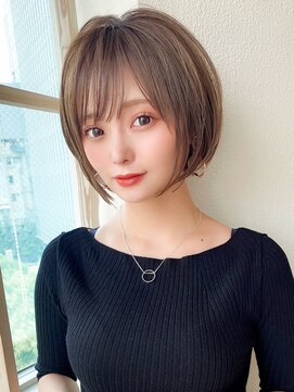 アフロート ディル(AFLOAT D'L) 20代30代40代大人かわいい 小顔 丸みショートボブベージュカラー