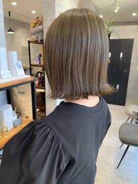 ニコル(NICOLL) 透明感オリーブベージュ＊