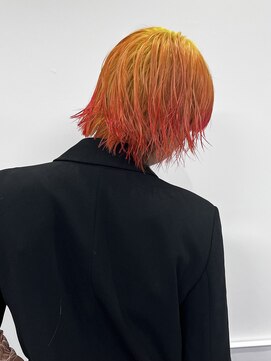 インチェルシー(in chelsea) ビビットなグラデーションカラー