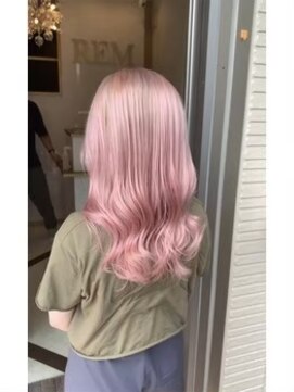 レム 登戸(REM) ホワイトピンクベージュ