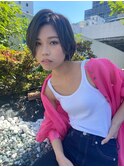抜け感ショートボブ×センターパート×オリーブグレージュ