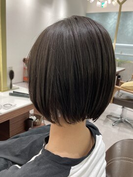 カシータフロル 守山(Casita flor) 絶壁解消ショートボブ・ナチュラルボブ(^^)/