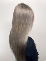 リバー 草加店(RIVER)&nbsp;シルバーグレージュ×ストレート