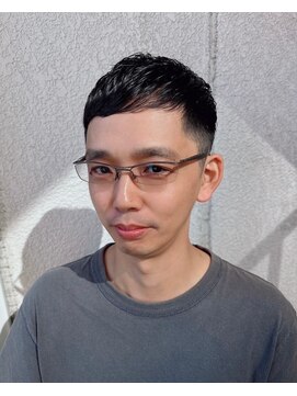 DGG 名古屋 クロップスタイル メンズショート フェード バーバー
