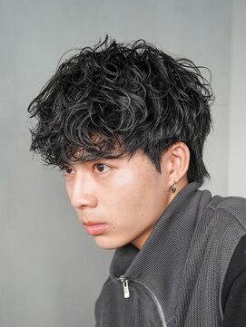フィフス(fifth) シャドウパーマカルマヘアメンズウルフニュアンスパーマ韓国ヘア