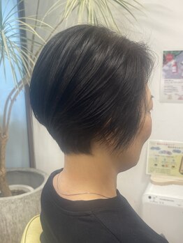 カットサロン ウシジマ(CUT SALON USHIJIMA)の写真/経験豊富なスタイリストが仕上げまでマンツーマンで対応！丁寧なカウンセリングでなりたいを叶えます♪