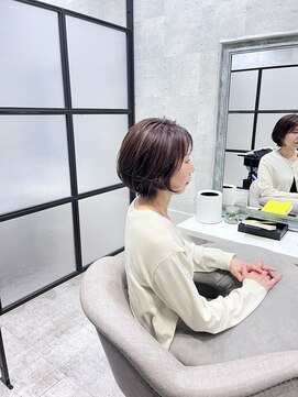 イーズ バイ インス(Yeeee.s by INCE) 白髪ぼかし/脱白髪染め/脱白髪染めハイライト/透明感