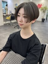 オウル(Owll)&nbsp;【Owll】石田学史赤味消しハンサム刈り上げショート20代30代40代