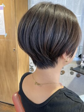 ビルズノア バイ ヤスオカ(BUILDS NOAH BY YASUOKA) くびれショート