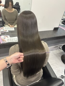 ミニョン(Mi9non) オリーブベージュ