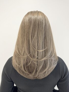 ムード(MOOD,) ブリーチ無しベージュカラー