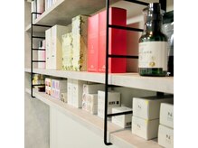 リア(Ri-ah)の雰囲気（ご自宅で使える豊富なヘアケア商品を取り揃えております。）