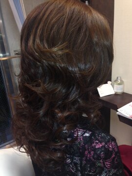 ウィン プレミアムサロン(WIN Premium Salon) ウエイブ