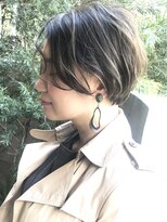 ワール(whirl.)&nbsp;前髪長めの『ハンサムショートボブ』☆ことりベージュ