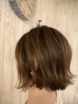 オテテ(OTETE) 切りっぱボブ