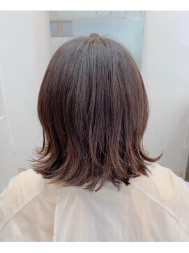ヘアアンドメイク ドーリー(Hair&Make Dolly) 肩上ボブ