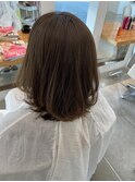フェミニンボブ