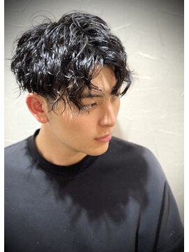 ヒロギンザ 銀座一丁目店(HIRO GINZA) センターパート×スパイラルパーマ