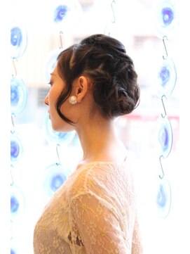 ザップ(ZAP) シニヨン