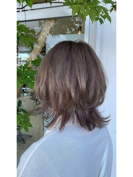 レイフィールド 岐阜茜部店 ウルフカット×ミルクティーベージュ