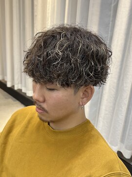 サップ 茨木店(Sup) 刈り上げマッシュ×ツイストスパイラル