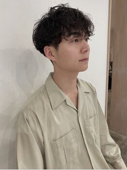 ハーティー(HEARTY)の写真/受賞歴のあるスタイリストによる究極Men‘s Styleは再現性×質感抜群！巷で人気のパーマもHEARTYにお任せ☆