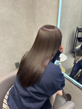 ニーナ ビューティーサロン(NINA Beauty Salon) ツヤサラストレート