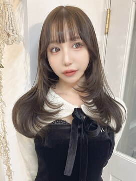 シンク オモテサンドウ(sync omotesando) グレージュカラー/レイヤーカット/ハッシュカット/韓国ヘア