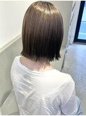 ボブ×オリーブグレージュ