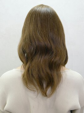 アース 溝の口店(HAIR&MAKE EARTH) くびれミディアム[溝の口/髪質改善/縮毛矯正/白髪ぼかし]