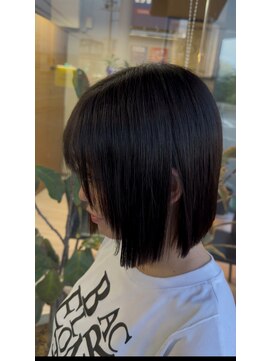 アリカ(arika) 激かわ！タッセルボブに顔まわりレイヤー◎