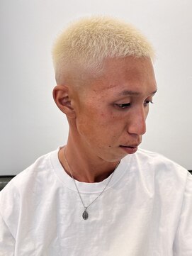 スワッグバーバースタジオ(SWAG BARBER STUDIO) ハイトーンカラーボウズ