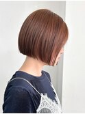 後ろがハネやすい方へ ミニボブ ぱつっとボブ 切りっぱなしボブ