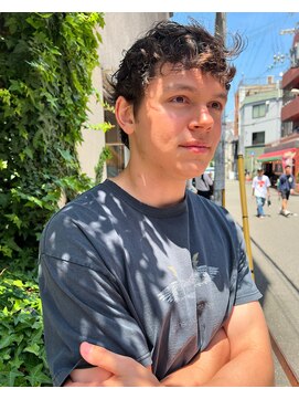 カーリーヘアカット