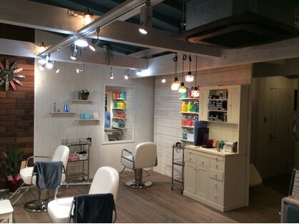 ヘアアンドメイク バーニ(HAIR&MAKE Bagnii)の写真