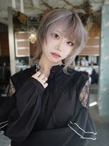 スリー(three)&nbsp;【ブリーチ2回】ホワイト×ベージュ/WHITE×BEIGE
