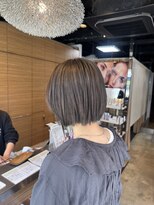クレエ(creer)&nbsp;オリーブグレージュ×大人ミニボブ