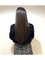 リタ(RITA) 髪質改善×上品なまとまり艶髪