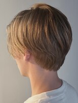 ナヌーク ダイカンヤマ(nanuk daikanyama)&nbsp;ルーズパーマショートセンターパート無造作パーマ流れる前髪