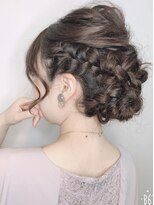 シーデン(C-den)&nbsp;人気No.1×モテ愛されヘアセット×シニヨン×編み込み×アップ