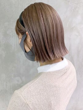 アイティー バイ アルバム 中野店(IT by ALBUM) ベージュボブ_チェリーブラウンフェミニンロング_ba316951