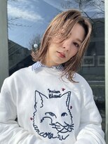 ブランド(BLANDO)&nbsp;外ハネ　大人可愛い　ミルクティーベージュ　外国人風