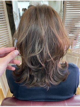 アリスバイアフロート 自由が丘(ALICe by AFLOAT) くびれミディ