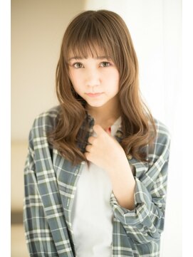 ステージ(STAGE) ペールベージュセクションカラーグラデーションカラー外ハネボブ