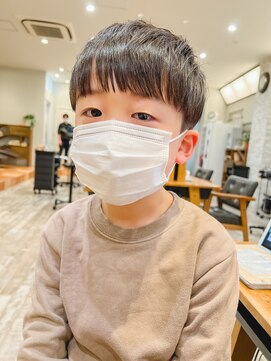 ジョエミバイアンアミ(joemi by Un ami) (joemi 新宿)キッズカット  キッズショート キッズマッシュ 近江